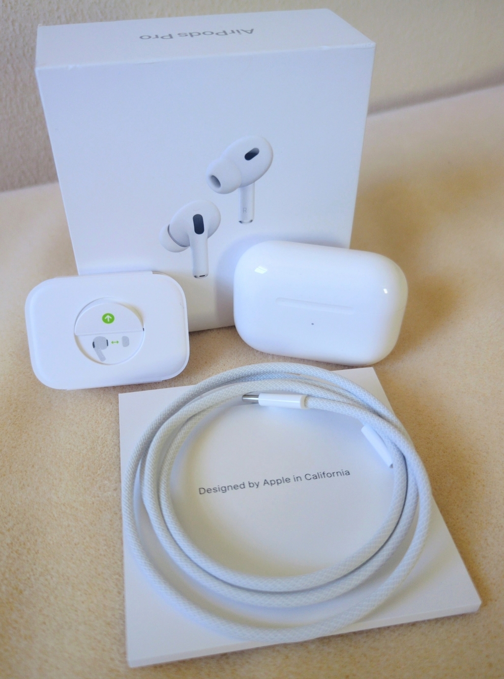 Apple AirPods Pro 2 ANC Noise Canceling Wireless Earbuds
